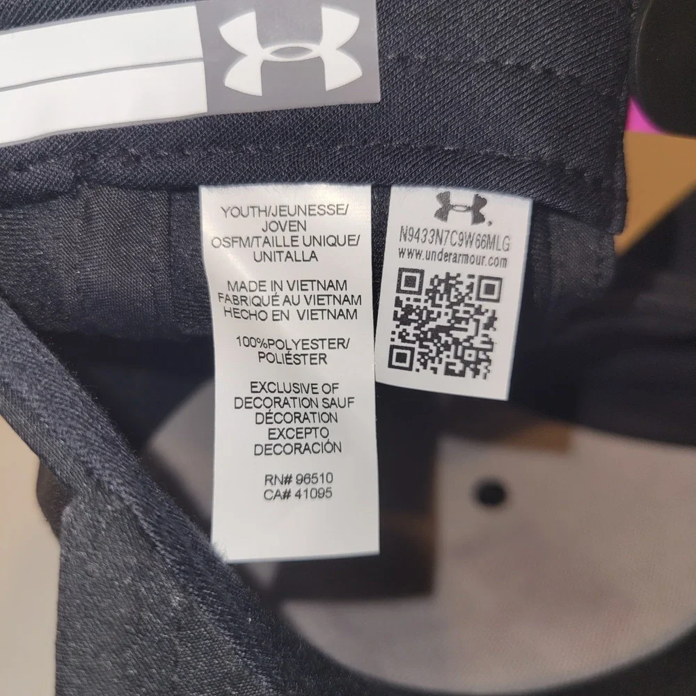 Under‎ Armour UA Flat Fit Snapback Hat Cap Youth OSFA Pink White Black
